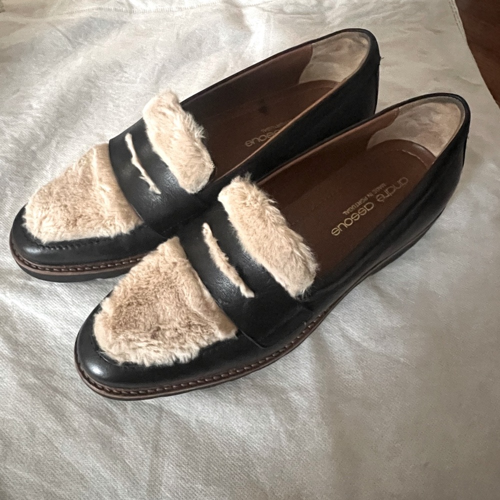 Andre Assous Black Leather “Porsha” Loafer topped with faux fur shearling